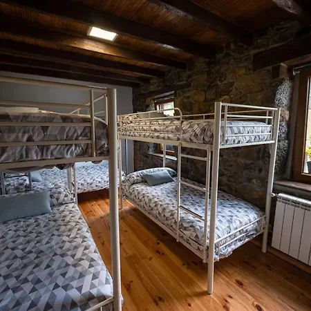 Chalet Casa Rustica En La Ecologica San Felix Quintana de Soba